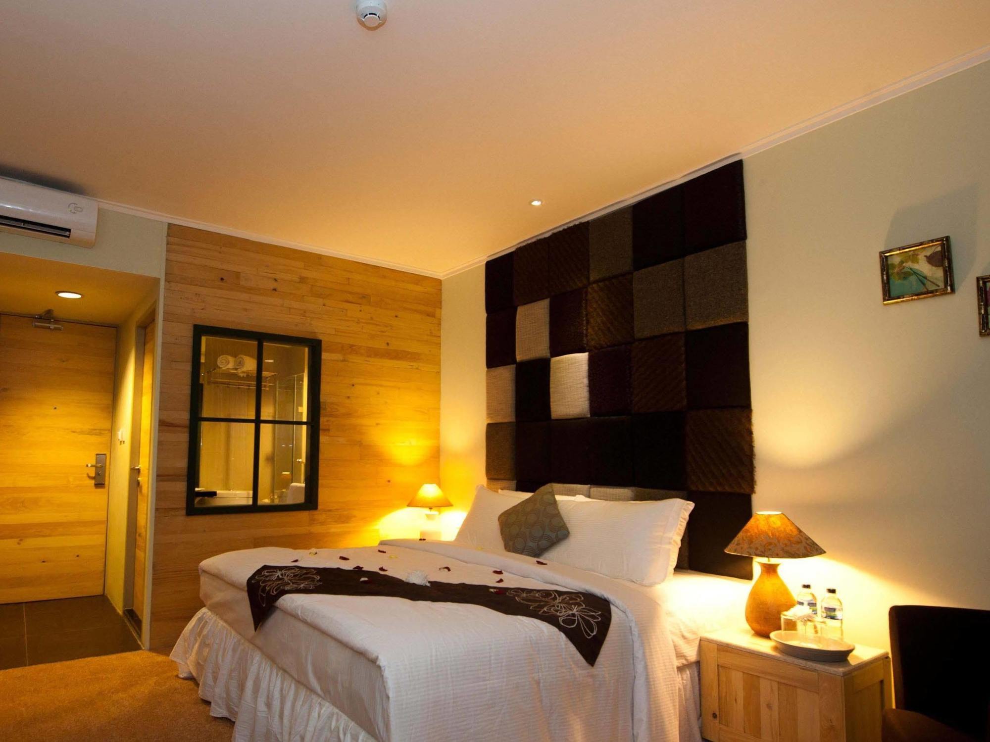 Chara Hotel Bandung